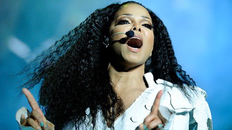 Janet Jackson confirma su embarazo a los 50 años (foto)