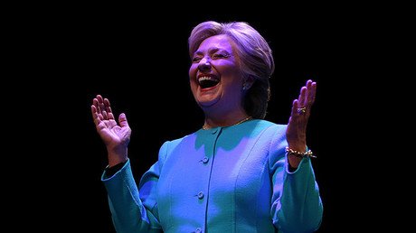 Trump propone a Clinton someterse a una prueba de drogas antes del próximo debate