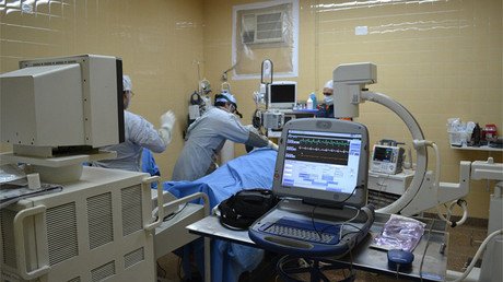 ¿Cuál de las dos vidas salvar?: Una mujer interrumpe su embarazo para evitar la muerte de su hermano