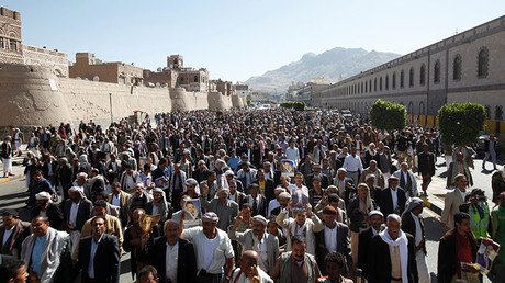 Arabia Saudita "ataca deliberadamente" tierras agrícolas empobrecidas en Yemen