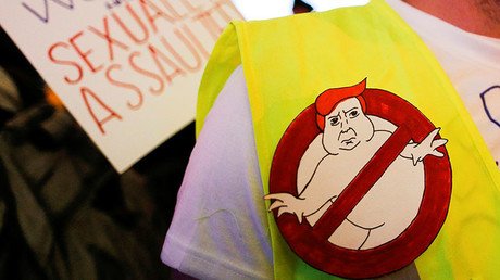 "Latina contra Trump": Una joven deja en evidencia al hijo del candidato republicano