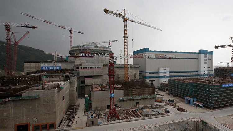 China empieza la construcción de su primera central nuclear flotante