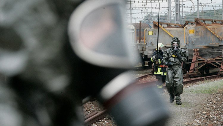 Descarrila un tren con productos químicos en Francia (FOTO)