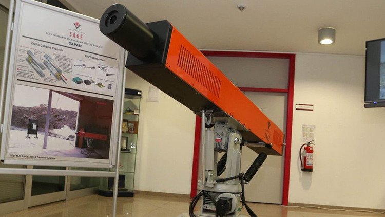 Turquía desarrolla su primer cañón electromagnético (fotos)