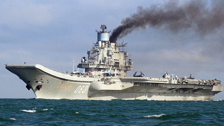 El portaaviones Admiral Kuznetsov asusta a los terroristas de Siria