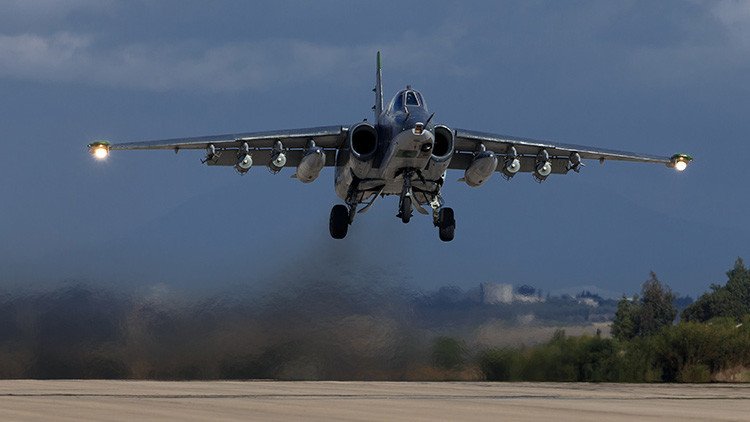 Ministro ruso de Defensa: Los terroristas producen armas químicas en Siria