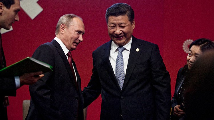 Rusia y China se comprometen a promover una zona de libre comercio en la región de Asia Pacífico