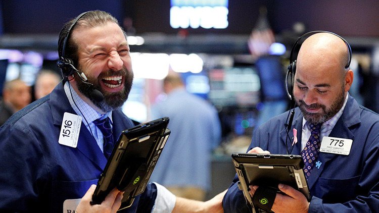 El índice Dow Jones alcanza los 19.000 puntos por primera vez en la historia