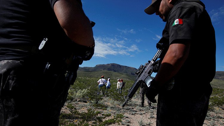 Descubren 32 cuerpos y nueve cabezas en fosas clandestinas en México