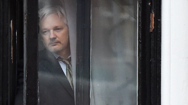 WikiLeaks responde a numerosas solicitudes de 'prueba de vida' de Assange