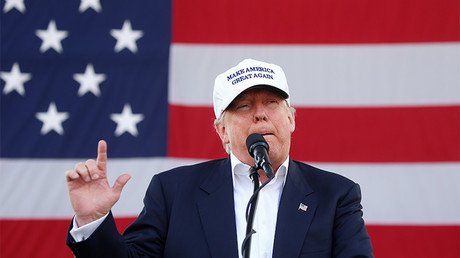 Trump supera a Clinton en dos estados clave