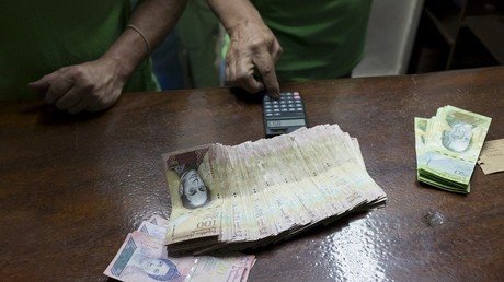 Una ley limita en Venezuela el monto máximo que pueden ganar los altos funcionarios públicos