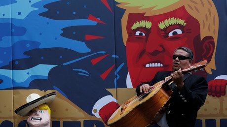 El 'efecto Trump' mina a Slim: Los millonarios mexicanos pierden 1.900 millones de dólares en un día