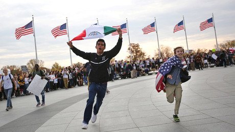 Cómo las universidades de EE.UU. podrían convertirse en 'santuarios' para los indocumentados