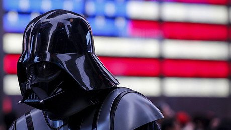 "La oscuridad es buena": El poder secreto de Trump, según su jefe de campaña