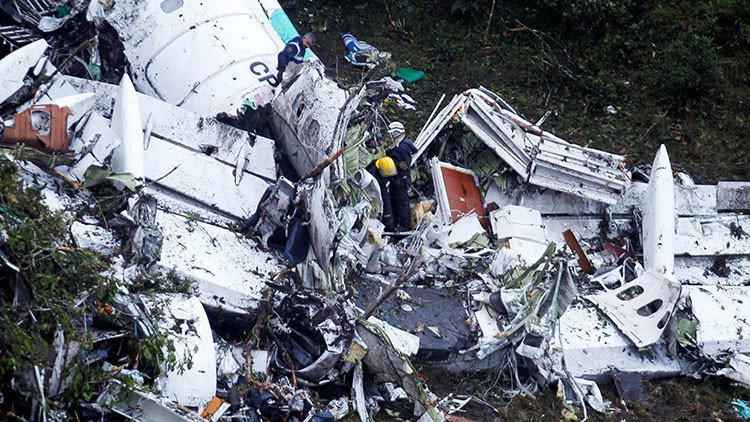 El avión estrellado del Chapecoense se quedó sin combustible: ¿Cómo es posible?