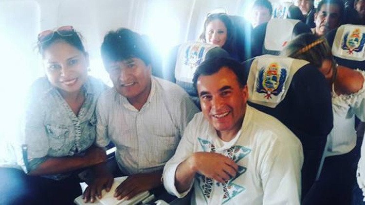 Video: Evo Morales viajó en el avión de LaMia que se estrelló en Colombia