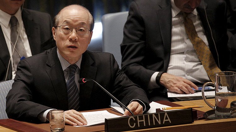 China al Reino Unido ante la ONU: "Deje de intoxicar el ambiente en el Consejo de Seguridad"