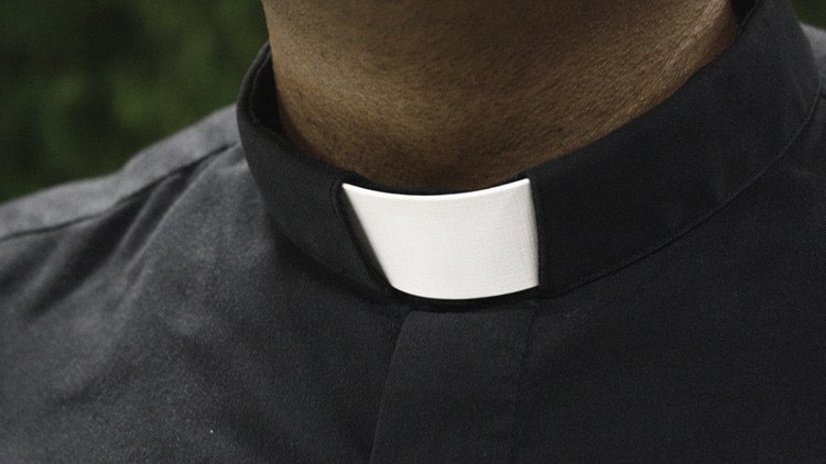 Dos sacerdotes son acusados de abusar sexualmente de niños sordos en Argentina