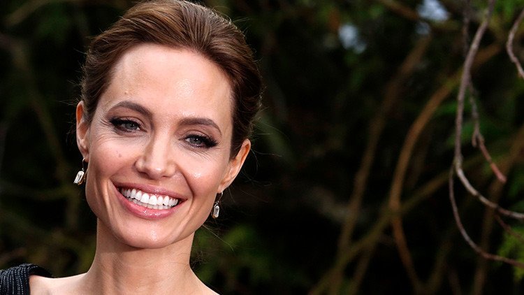 Angelina Jolie podría estar divorciándose de Pitt para convertirse en secretaria general de la ONU