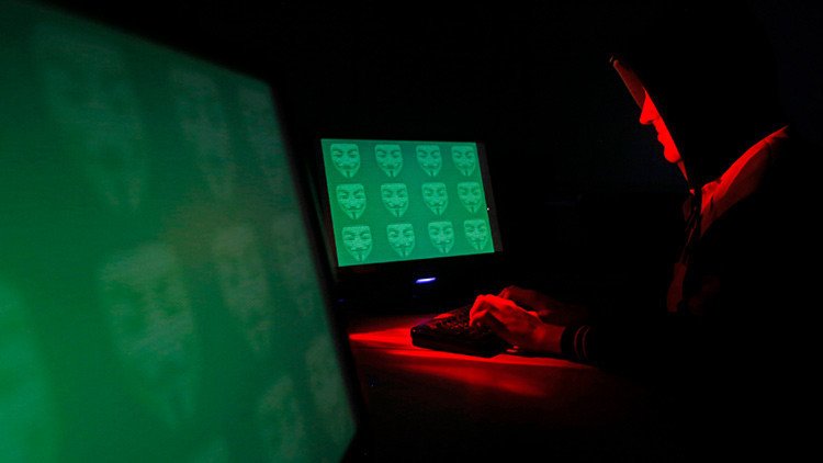 Hasta 10 años de cárcel: Rusia considera nuevas sanciones penales para los ciberdelincuentes 