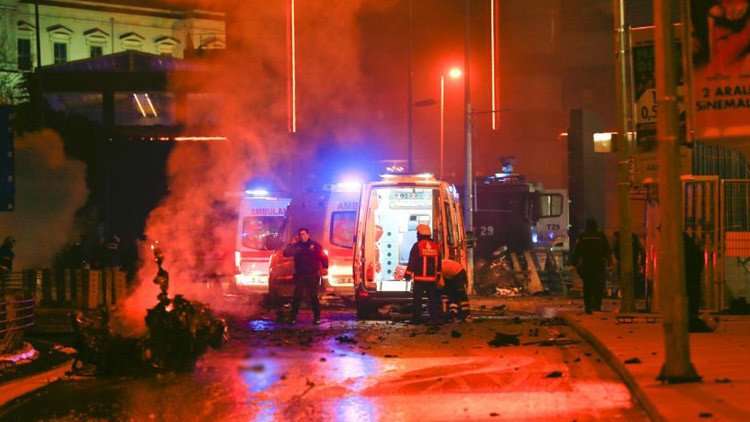 "Fue como el infierno": testigos de una de la explosiones en Estambul narran los hechos