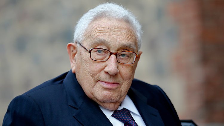 Nieto de Salvador Allende pide a Noruega la detención de Kissinger por el golpe de 1973