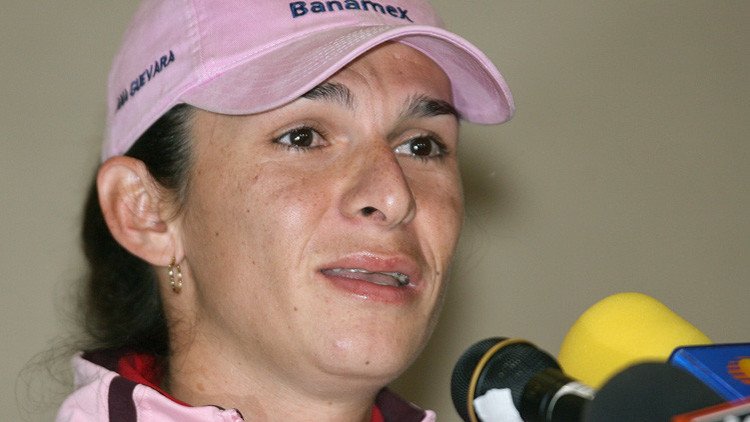 Cuatro hombres atacan brutalmente a la medallista olímpica y senadora mexicana Ana Guevara