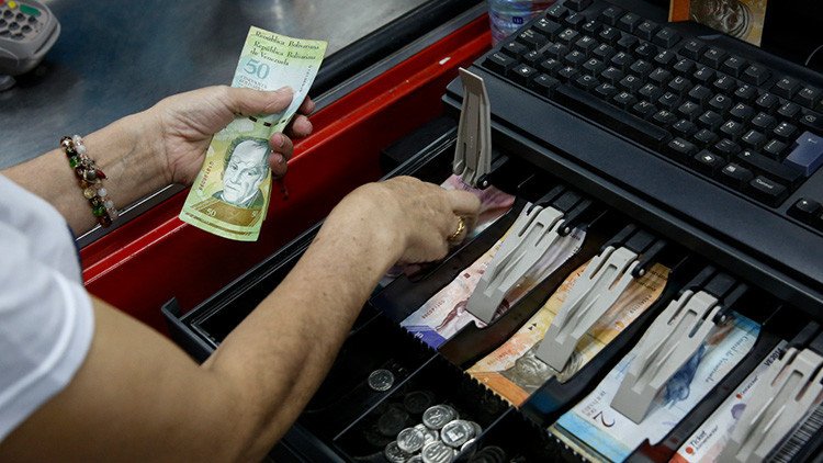 ¿Cuáles son las razones del retraso de los nuevos billetes venezolanos?
