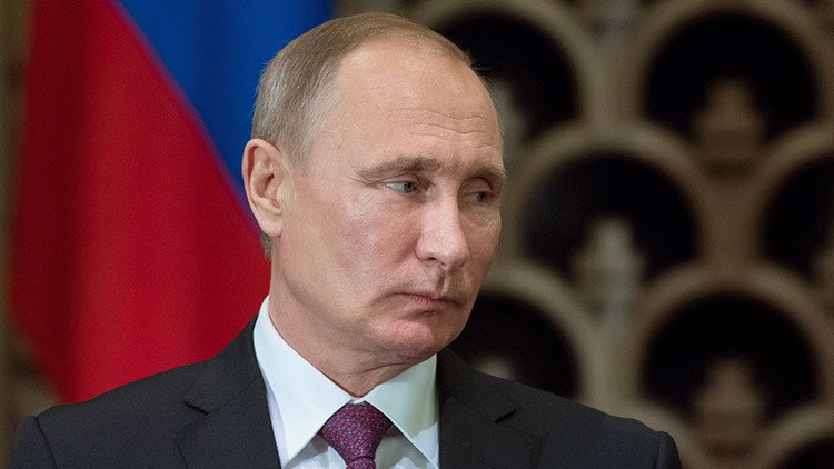 Putin aplaza su rueda de prensa anual para presentar sus respetos al difunto embajador ruso