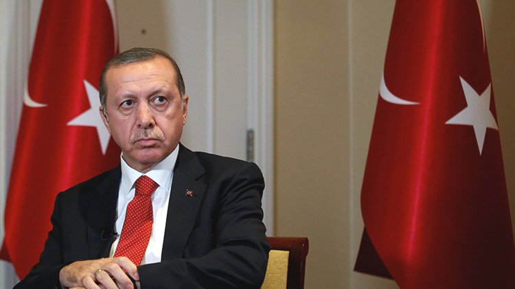 Erdogan asegura que el asesino del embajador ruso tenía lazos con la red de Gulen