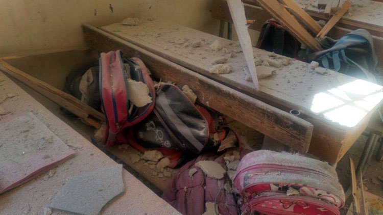 Mueren 2 personas, más de 30 son heridas tras explosiones en una escuela en Alepo