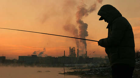 ¿Respiramos aire limpio?: Un hipnótico mapa en tiempo real 'saca los colores' a la polución mundial