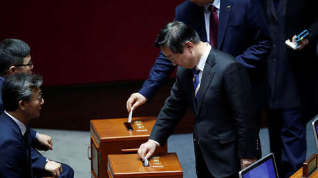 ¿'Derrocó' un cachorro a la presidenta de Corea del Sur?