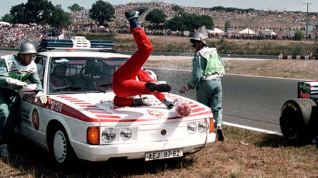 El peor piloto de la historia se ofrece a Mercedes