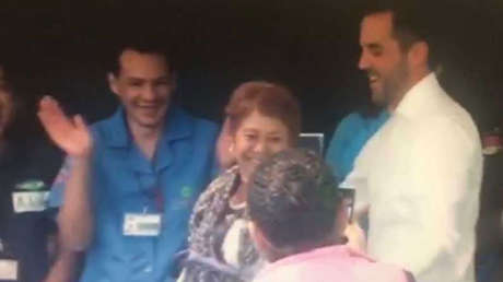 VIDEO: Senadores mexicanos bailan un sensual reguetón con las empleadas de la limpieza 