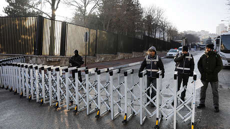 El asesino del embajador protegió la misión diplomática rusa en Ankara