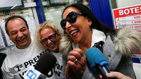 La Lotería deja 58 millones de dólares en una pequeña ciudad de España con alto nivel de paro