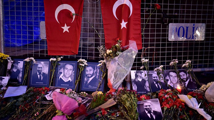 Publican las fotos del atacante de Estambul