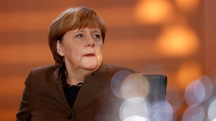 La izquierda alemana se une para desalojar a Angela Merkel