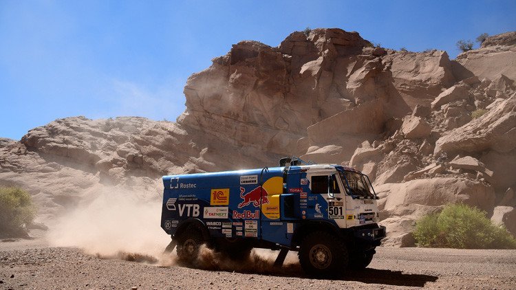 Rusia gana el rally Dakar en cuadriciclos y camiones