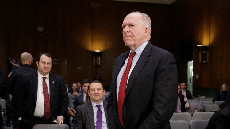 El director de la CIA advierte a Trump que piense bien lo que diga y tenga cuidado con Rusia