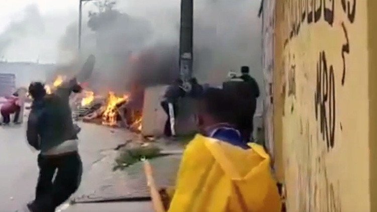 VIDEO: Manifestantes contra un desalojo arrojan cócteles molotov a la Policía de Sao Paulo 