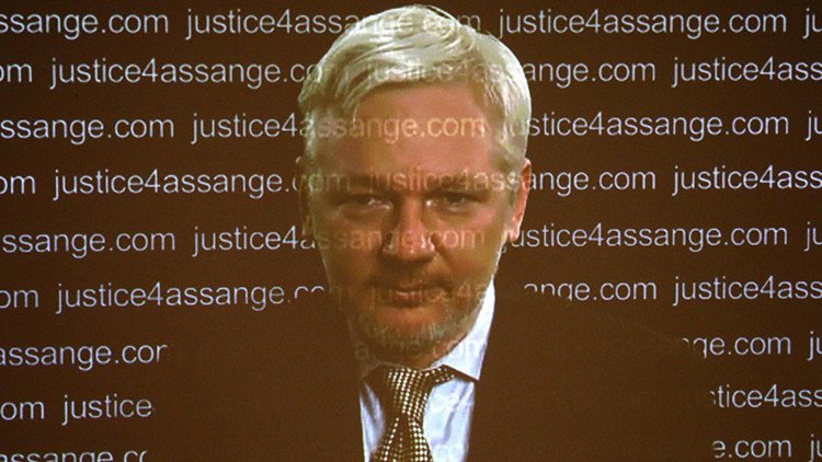 ¿Aceptará Assange su extradición tras la liberación de Manning?
