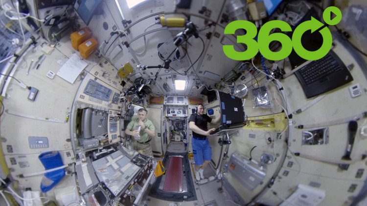 Space 360º: La curiosa manera de desayunar en la ingravidez del espacio