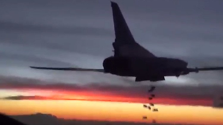 Seis bombarderos rusos despegados de territorio nacional atacan al Estado Islámico en Siria