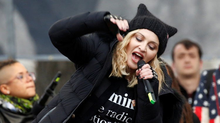 Una emisora de Texas prohíbe las canciones "no patrióticas" de Madonna