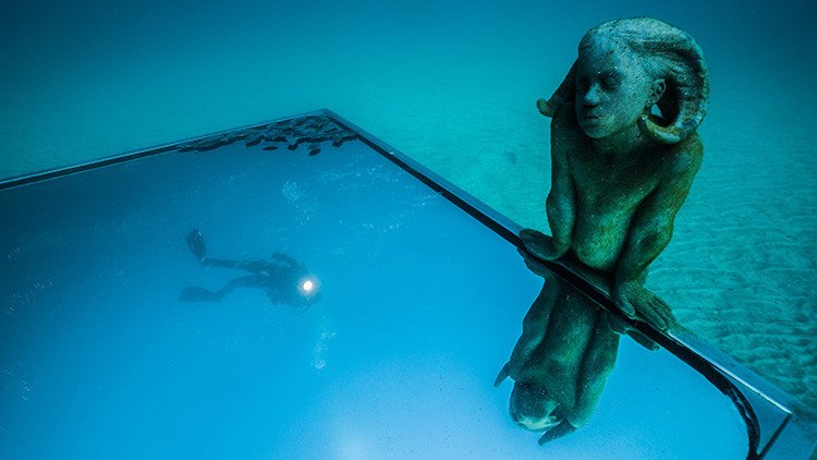 Arte bajo el mar: el Museo Atlántico de Lanzarote muestra 300 esculturas submarinas (FOTOS)