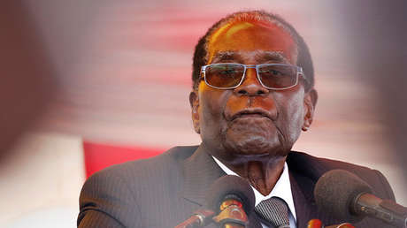 Arrestan a un pastor por predecir la fecha de la muerte del presidente de Zimbabue