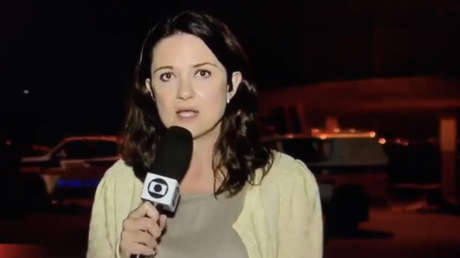 VIDEO: Periodista es agredida en plena cobertura de disturbio en una cárcel de Brasil